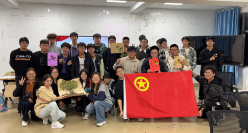 �Ͼ����̌W(xu��)Ժ�W(xu��)�ӣ�н���s�m(x��)�س��� �ƵZ����`�ഺ