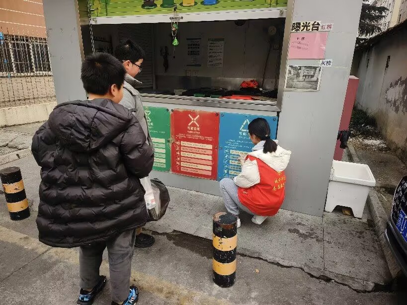 �Ͼ�������W(xu��)̩�݌W(xu��)Ժ���t����ī���F��M��^(q��)�����ٻ��������
